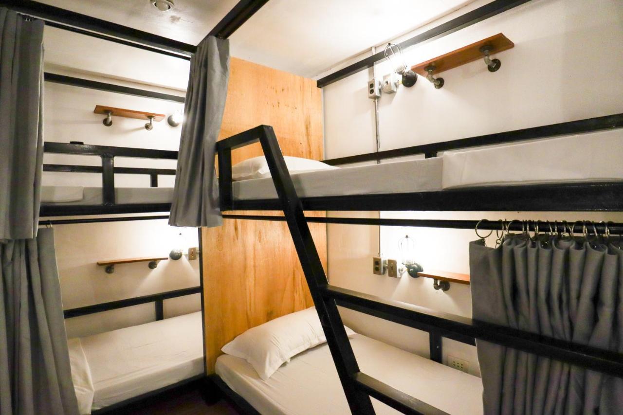 Ocean Breeze Hostel By Daily Sweet Moalboal Dış mekan fotoğraf