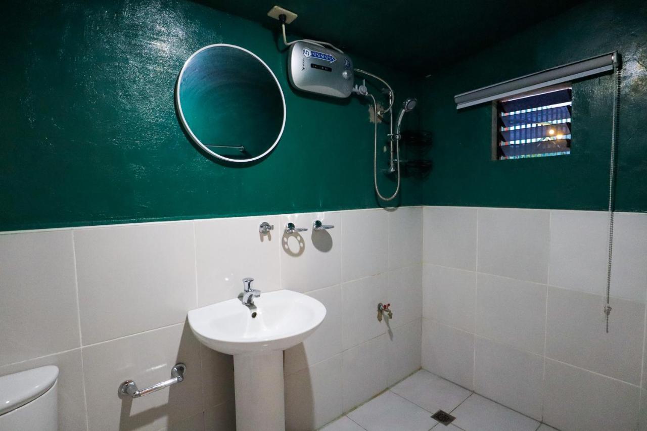 Ocean Breeze Hostel By Daily Sweet Moalboal Dış mekan fotoğraf