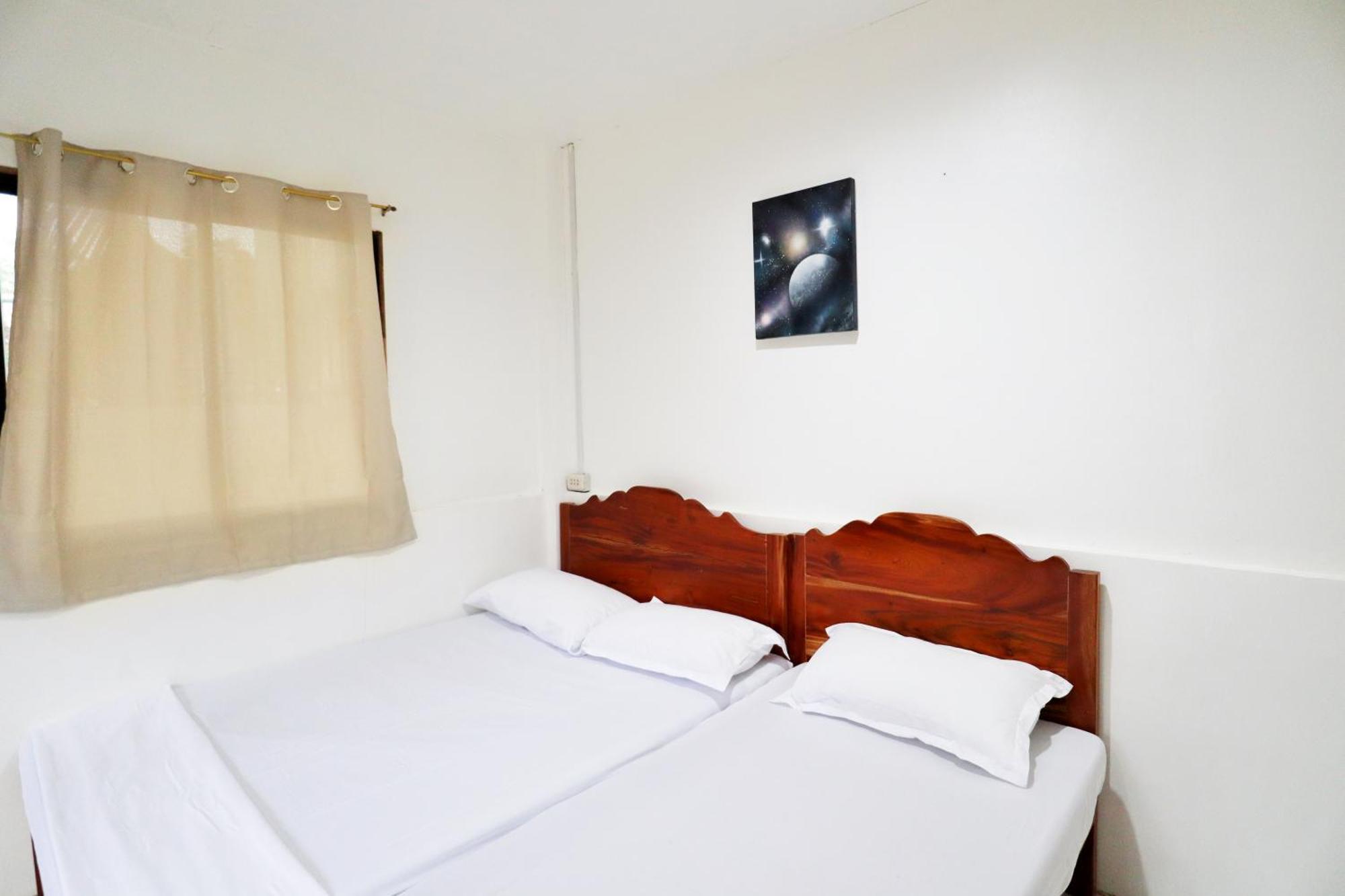 Ocean Breeze Hostel By Daily Sweet Moalboal Dış mekan fotoğraf